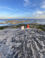 girls on the edge