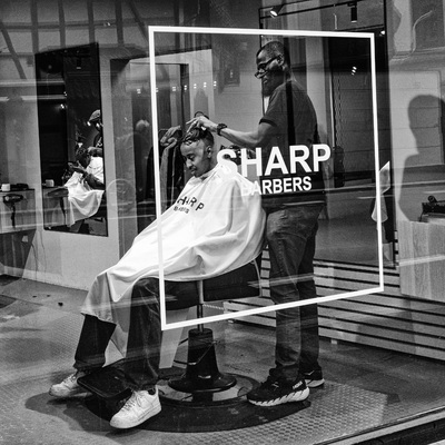 Sharp Barbers Oslo Sony RX1MII 35mm F5.6 Iso 100 1/100s BW m NIK9