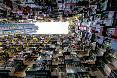 Alt for mye Crowded conditons HK